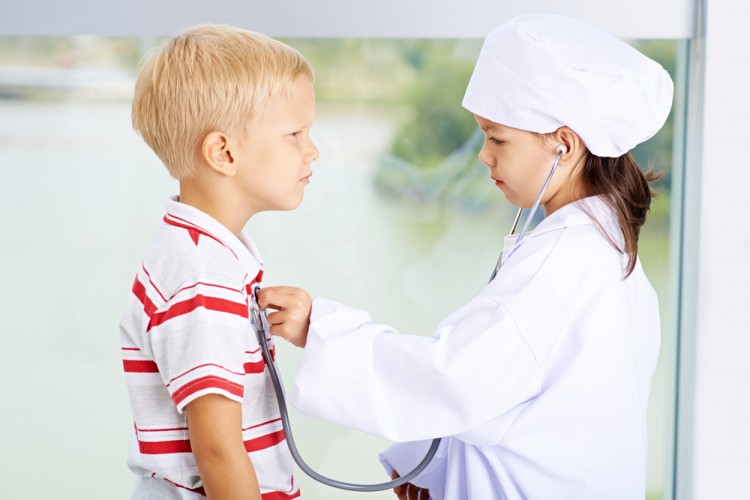 two children playing doctor